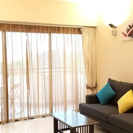 Poolview Resort Batu Ferringhi 502 - 2 Rooms Exterior photo