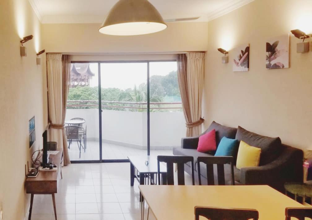 Poolview 502 - 2 Apartment Batu Ferringhi