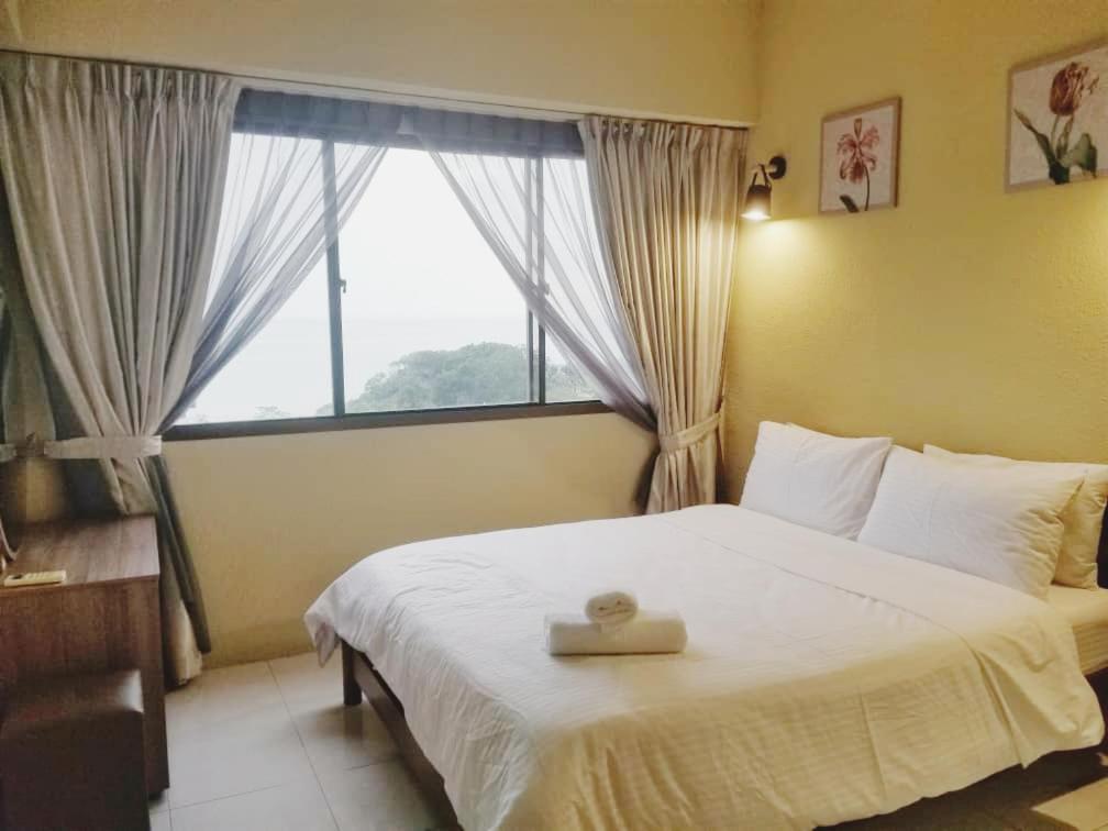 Poolview 502 - 2 Apartment *
